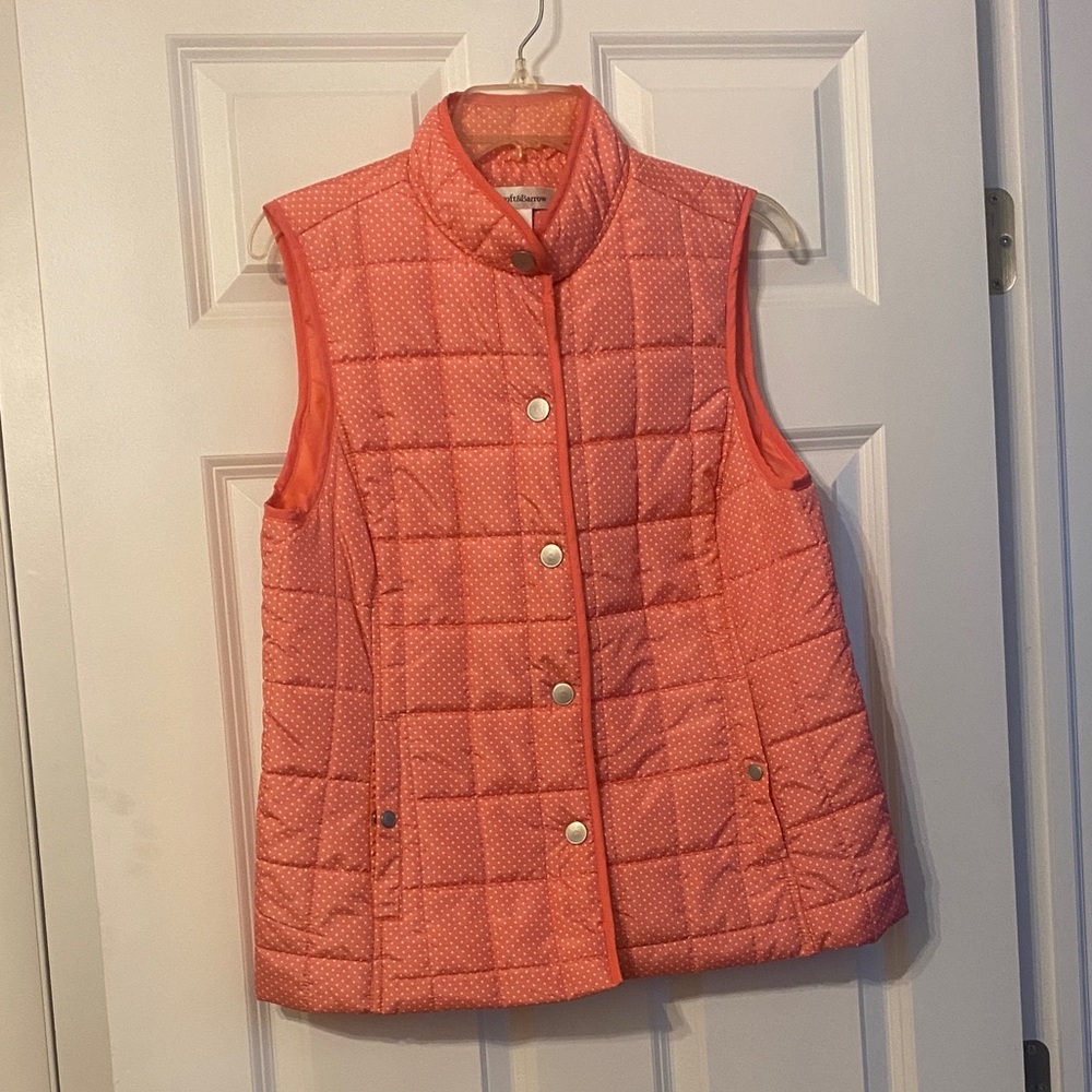 Croft and Barrow pink Quilted Vest with Polka Dot Pattern. Size medium